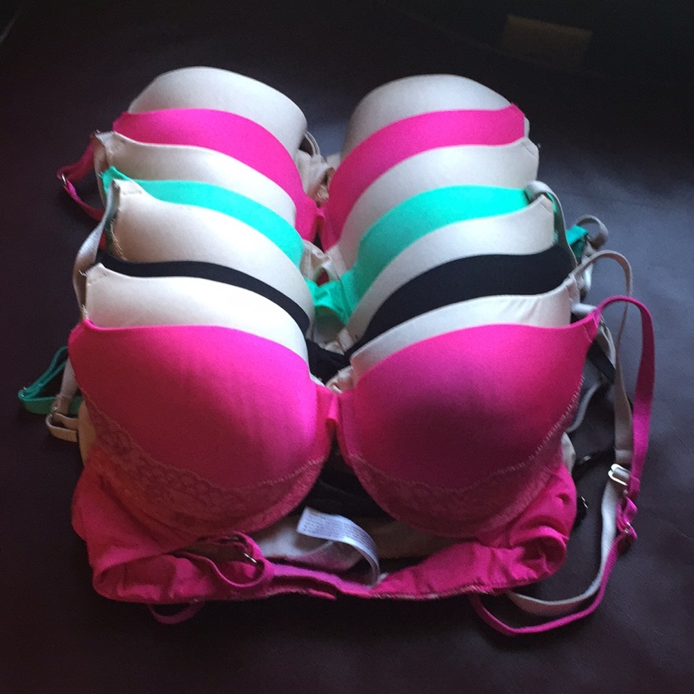 Gillian and O’Malley favorite gel push up bras